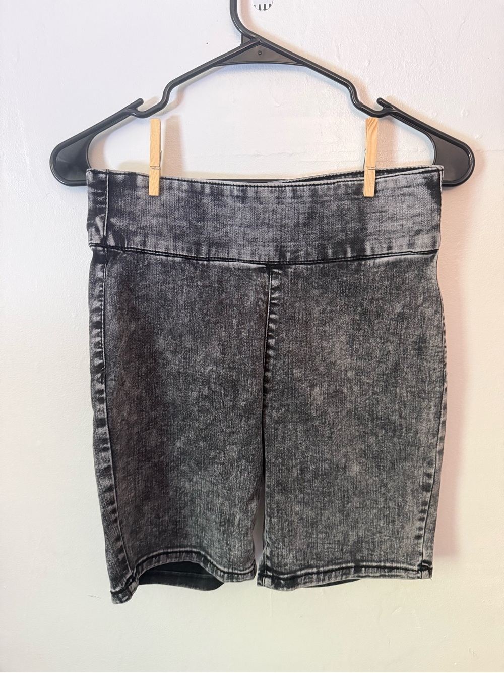 Almost Famous Black Acid-Wash High-Rise Bike Shorts